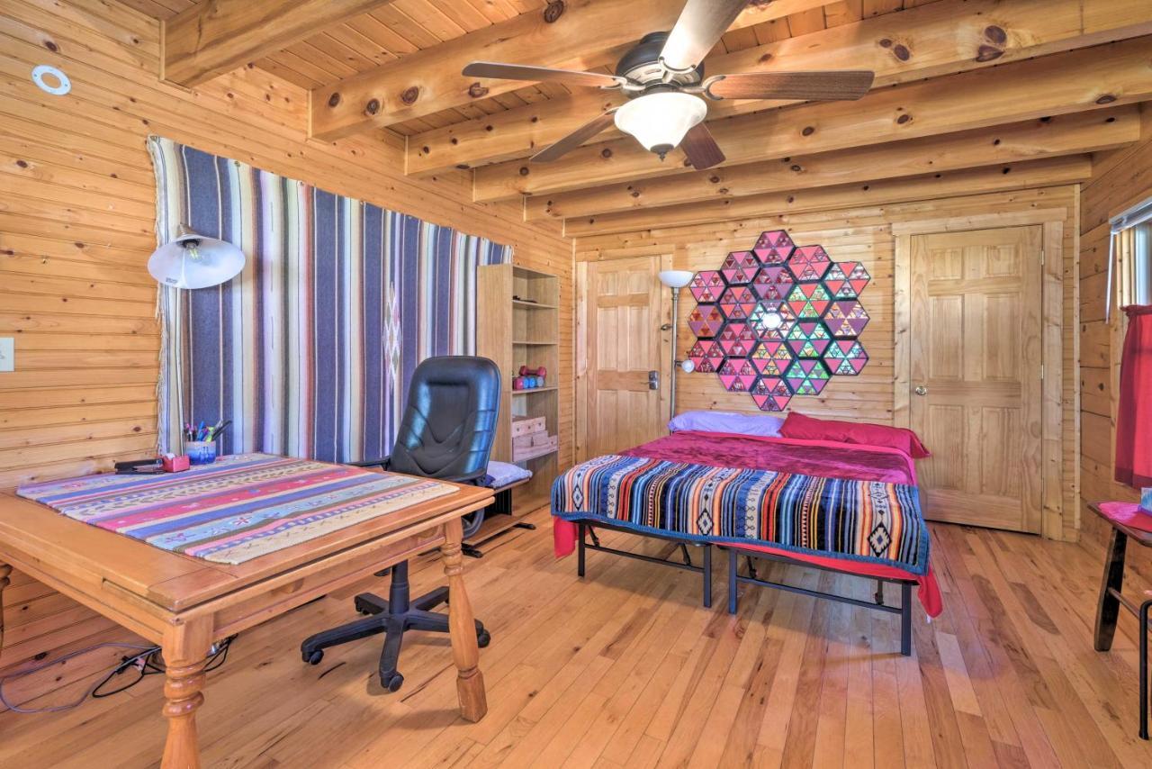 Pet Friendly Garnerland Home With Deck And Porch! Лурей Экстерьер фото