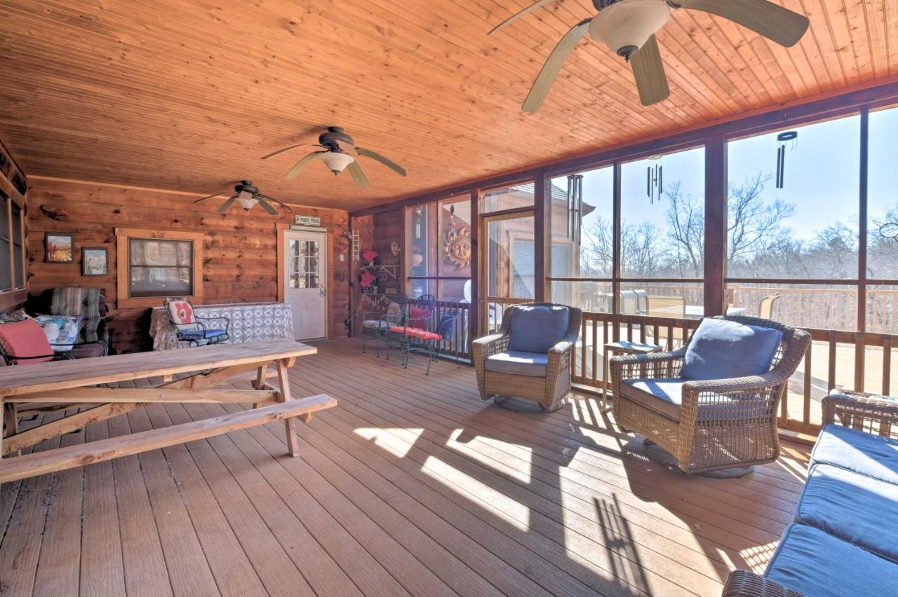 Pet Friendly Garnerland Home With Deck And Porch! Лурей Экстерьер фото