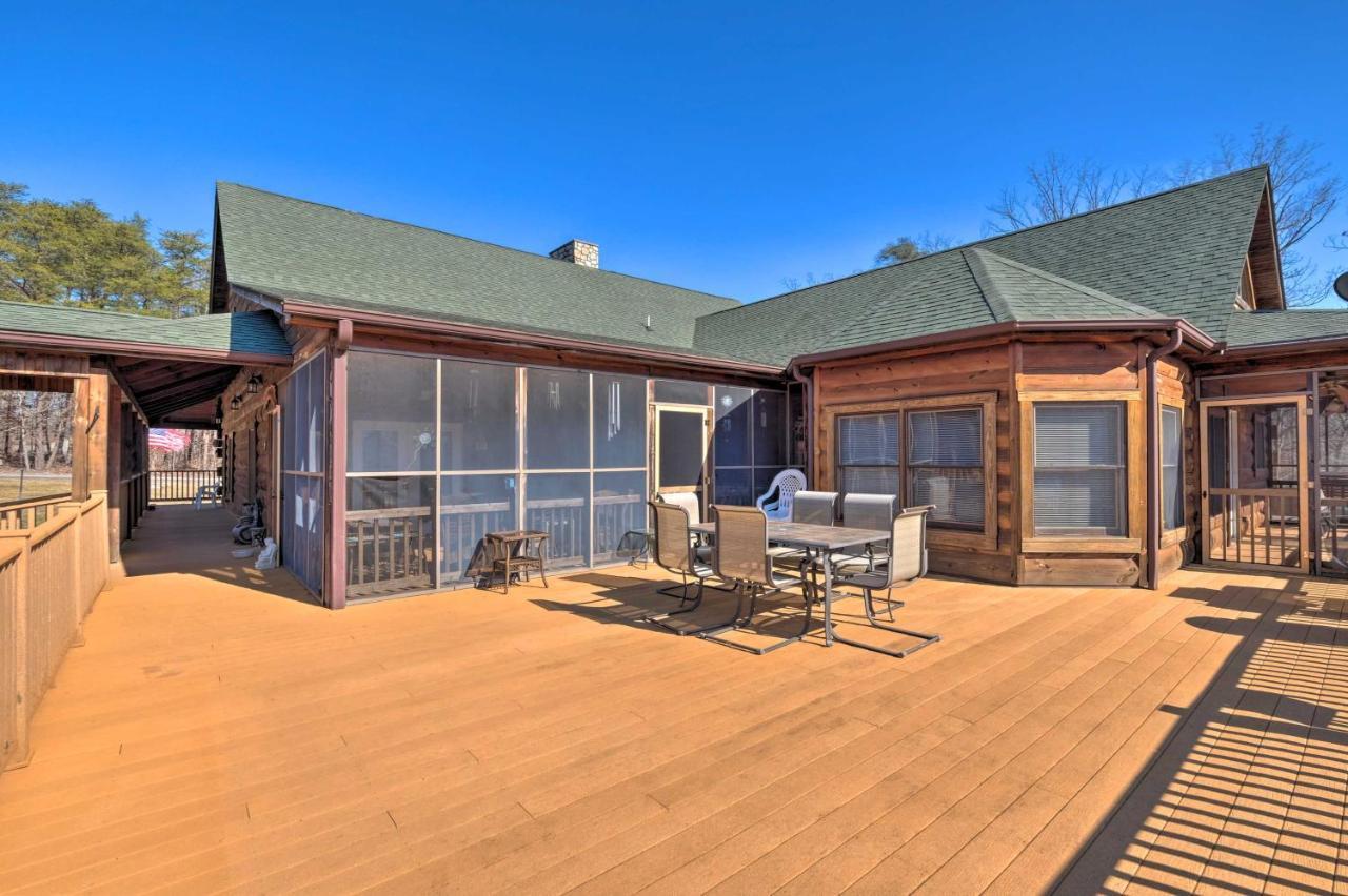 Pet Friendly Garnerland Home With Deck And Porch! Лурей Экстерьер фото