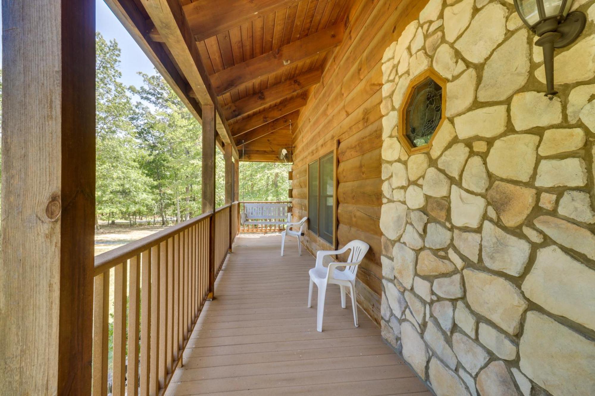 Pet Friendly Garnerland Home With Deck And Porch! Лурей Экстерьер фото